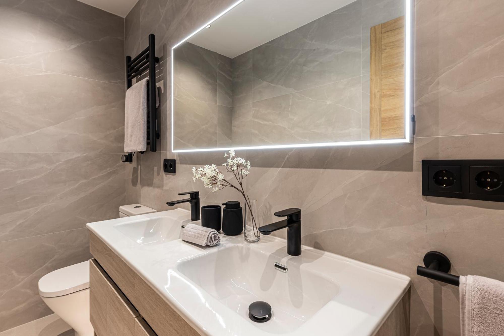 Mh Apartments Soho Madrid Eksteriør billede